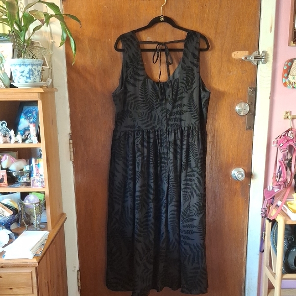 Disturbia Black Lunafern Printed Midi Maxi Dress Sz 16 NWT Tie Back Goth Gypsy - Picture 4 of 11